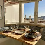 Ocean Balcony Terrace Sea View And Pool Daire *