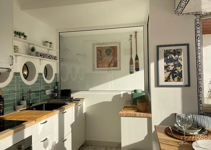 Ocean Balcony Terrace Sea View And Pool *