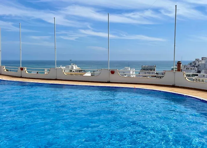 Ocean Balcony Terrace Sea View And Pool Albufeira