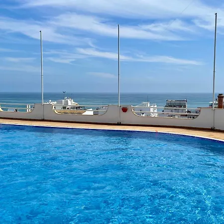 Ocean Balcony Terrace Sea View And Pool אלבופיירה